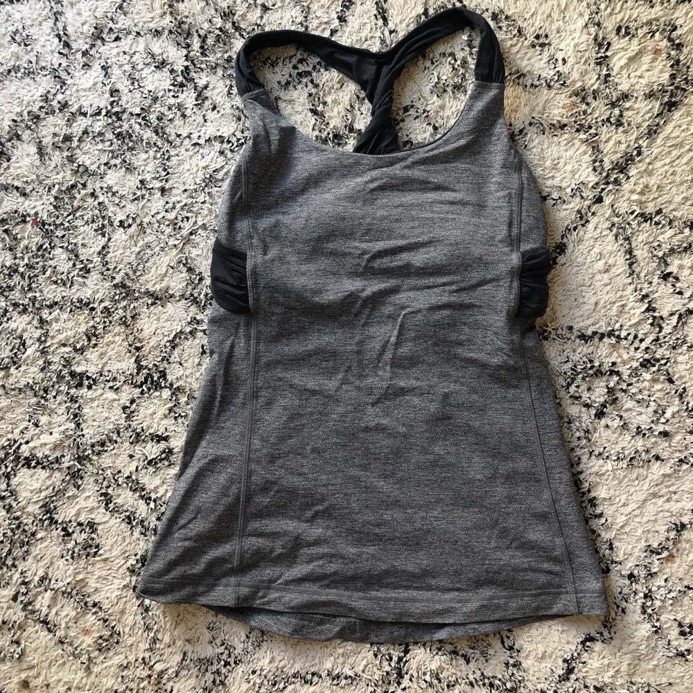 Lululemon tank top size 6